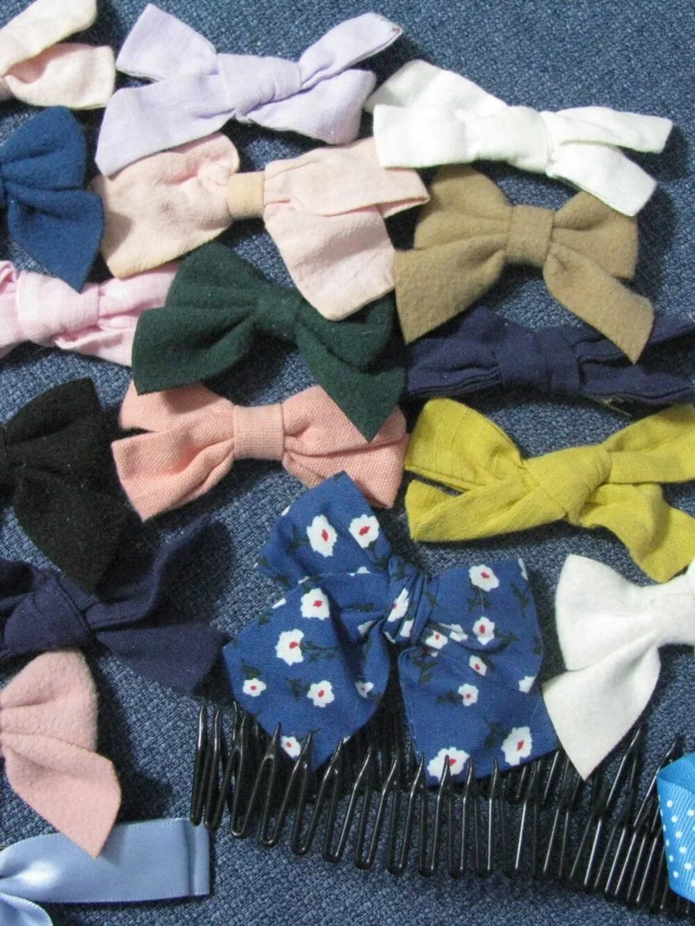 Huge Lot/Bundle 95 barrettes, hair ties, bows homemade and storebought